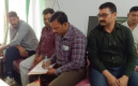 Jabalpur News: लोकायुक्त ने वेयरहाउसिंग एंड लॉजिस्टिक्स कॉर्पोरेशन के ब्रांच मैनेजर और कम्प्यूटर आपरेटर को रिश्वत लेते दबोचा