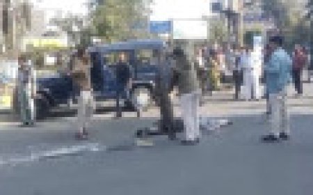 Jabalpur News: सिविल लाइन में तेज रफ्तार स्कूल बस ने ई रिक्शा चालक को रौंदा