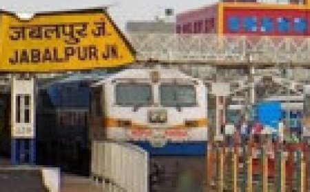 Jabalpur News: 9 माह में गंदगी फ़ैलाने वालों से रेलवे ने वसूला 30 लाख 55 हजार से अधिक जुर्माना