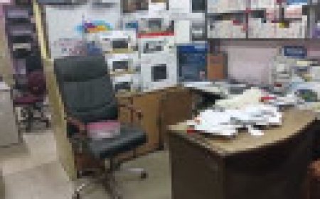 Jabalpur News: कप्यूटर शॉप का ताला तोड़कर ढ़ाई लाख रुपए ले गए चोर, रानीताल मेन रोड की घटना