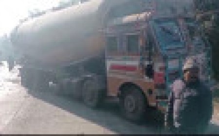 Jabalpur News: शराब ठेकेदार की बोलेरो से भिड़ा कैप्शूल,बिलहरी-तिलहरी मार्ग में रात 2:30 बजे हादसा, 1 गंभीर रूप से घायल