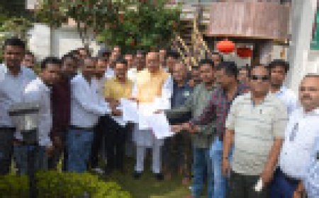 Jabalpur News: ओएफके ब्लास्ट मामला, यूनियन लीडर पहुंचे केंट विधायक पास