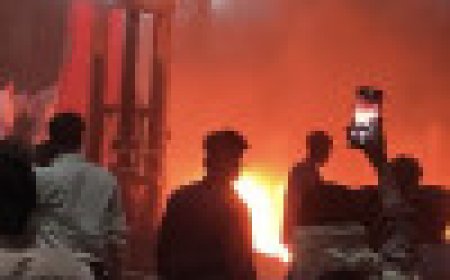 Jabalpur News: रेलवे कोचिंग डिपो में अचानक भड़की आग, चपेट में आई बोगी