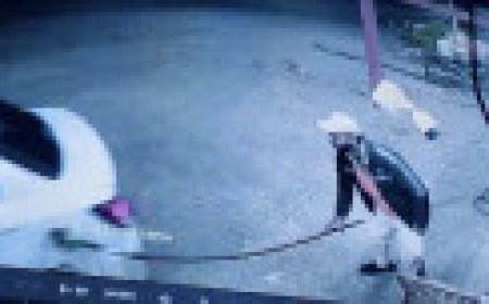 Jabalpur News: कार का टेंक फुल करा फिल्मी स्टाइल में पंप से भागे लुटेरे ,घटना के 2 सीसीटीवी फुटेज आए सामने