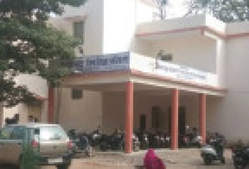 Jabalpur News: लापरवाही बरतने पर दो शिक्षक निलंबित, एक की वेतन वृद्धि रोकी और एक को थमाया नोटिस
