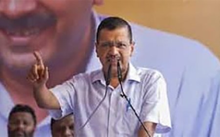 RSS प्रमुख मोहन भागवत को अरविंद केजरीवाल ने लिखी चिट्ठी, और पीएम मोदी के रिटायरमेंट सहित किये पांच सवाल