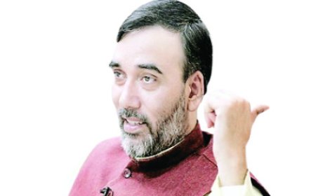 वोट से तानाशाही खत्म करेंगे दिल्लीवासी गोपाल राय ने आप वॉर रूम का उद्घाटन किया