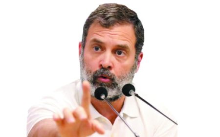 भारत में विचारधारा की लड़ाई चल रही है : राहुल गांधी  केंद्र के राजनीतिक हथियार हैं ईडी, सीबीआई और आईटी