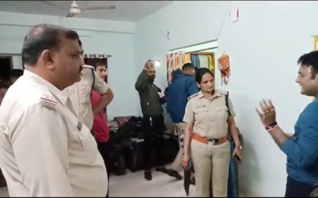 Jabalpur News: रॉयल सिटी कॉलोनी में फायरिंग से हड़कंप, मेडिकल सुपर स्पेशियलिटी में पदस्थ अधिकारी को राइफल सहित थाना ले गई पुलिस