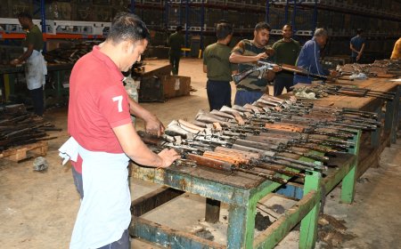 Jabalpur News: भारतीय सेना की सर्विसेबल राईफल को अब थामेगी बिहार पुलिस,  COD ने 10 हजार पुरानी एसएलआर राइफलें अपग्रेड कर सौंपी