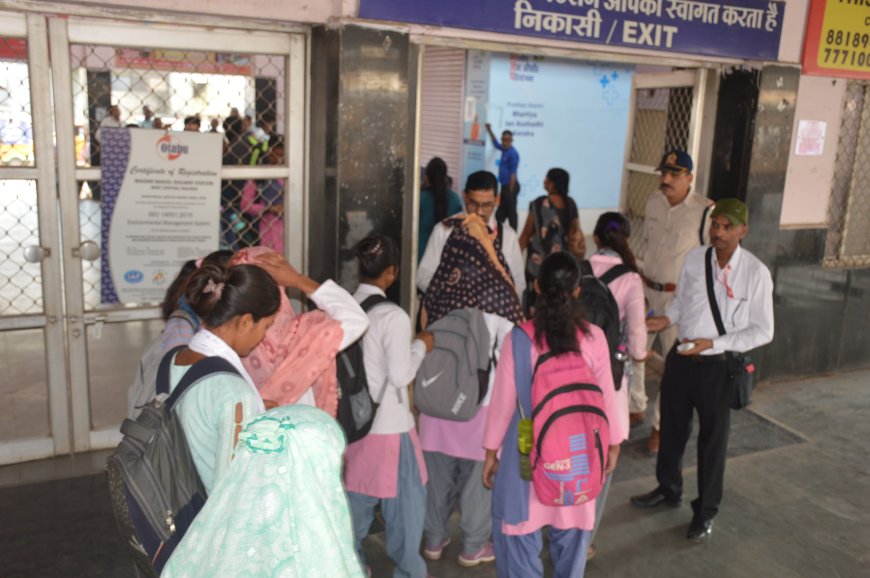 Jabalpur News: रेलवे स्टेशन की किलेबंदी कर पकड़े गए फ्री में ट्रेन की सवारी करने वालों को, चंद घंटों में वसूला गया लाखों का जुर्माना