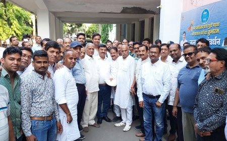 Jabalpur News: श्वेताम्बर जैन संतों  के साथ हुई मारपीट के विरोध में जबलपुर कलेक्ट्रेट पहुंचा जैन समाज