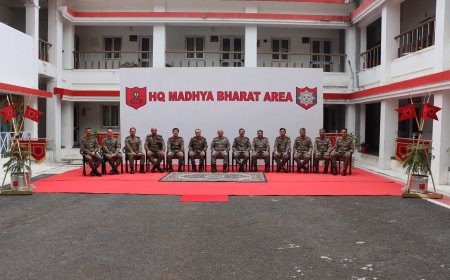 Jabalpur News: चीफ ऑफ स्टाफ सेंट्रल कमांड ने जबलपुर आर्मी मुख्यालय मध्य भारत एरिया का किया दौरा