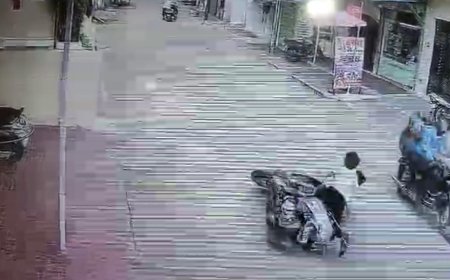 Jabalpur News: सिंधी कैंप में हुए हादसे का सीसीटीवी फुटेज आए सामने, टैंकर चालक नहीं स्कूटर सवार बच्चे थे रफ्तार में