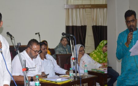 Jabalpur News: निगम की बैठक में नेता प्रतिपक्ष का खुलासा, अधिकारियों ने कागजों में बना दिए शौचालय, नाम और नंबर और दोनों फर्जी