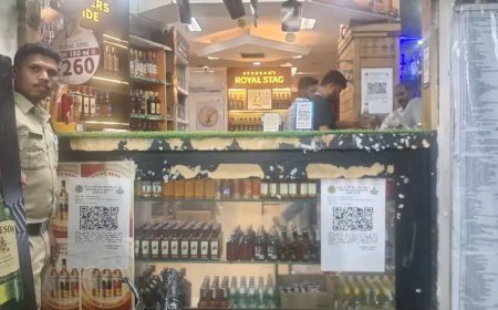 Jabalpur News: शराब दुकानों में ऑनलाइन पेमेंट के इंतजाम,लगाए गए क्यूआरकोड, अब ओवर रेटिंग पर रहेगी प्रशासन की नजर