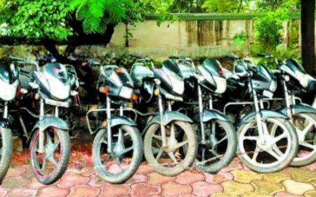 Jabalpur News: जबलपुर,नागपुर, कटनी, सिवनी सहित अन्य शहरों में घूम-घूम कर चोरी करने वाले चोर को क्राइम ब्रांच ने दबोचा, 11 बाइक बरामद