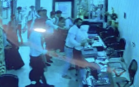 Jabalpur News: इंस्टाग्राम में हुआ विवाद, चाकू लेकर स्कूल में घुसा छात्र