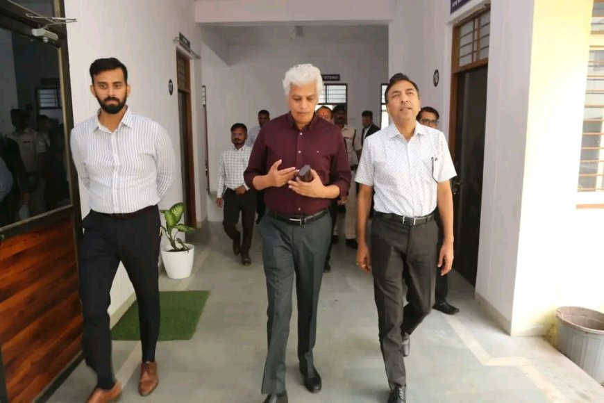 Jabalpur News: प्रमुख सचिव राजस्व ने गोरखपुर तहसील का किया निरीक्षण