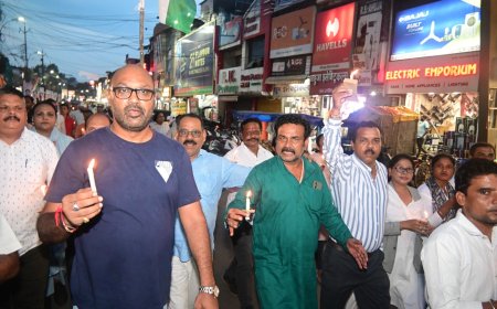 Jabalpur News: कांग्रेस ने पटवारी के आव्हान पर निकाला कैंडल मार्च