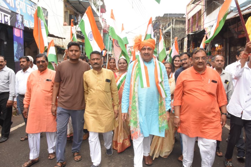 Jabalpur News:रांझी क्षेत्र में विधायक रोहाणी ने निकाली तिरंगा यात्रा