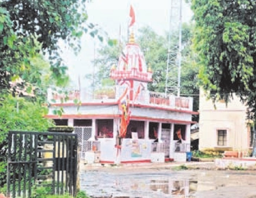 Jabalpur News: पुलिस थाना के जगदम्बा मंदिर से दिनदहाड़े आभूषण-छत्र चोरी