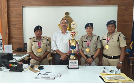 Jabalpur News: जिला स्तरीय बेंच प्रेस प्रतियोगिता में उप निरीक्षक सुनीता पंच, आरक्षक रंजना शर्मा, सपना रही विजेता, एसपी ने किया सम्मानित