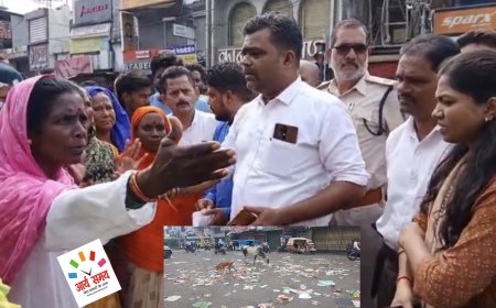 Jabalpur News: रांझी में सफाई कर्मचारियों फूटा आक्रोश, सड़कों पर कचरा फैला किया प्रदर्शन