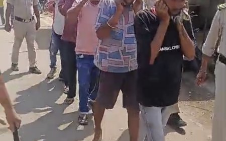 Jabalpur News: रांझी में जुआरियों का निकला जुलूस, पुलिस ने पकड़वाया कान