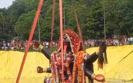 Jabalpur News: सुबह 9:11 बजे विसर्जित हुईं "जबलपुर की महारानी" पड़ाव की मां महाकाली