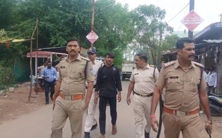 Jabalpur News: शराब दुकान में दनादन बम चलाने वाले गैंग 4141 के गुर्गे को पुलिस ने दबोचा, दो फरार