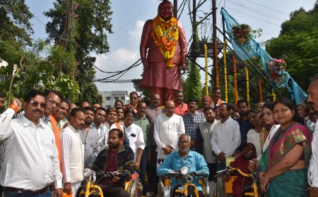 Jabalpur News: दादा ईश्वर दास रोहाणी की पुण्यतिथि को सेवा दिवस के रूप में मनाया गया