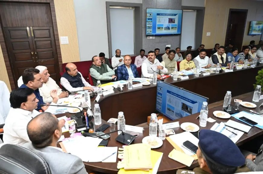 Jabalpur News: डिप्टी सीएम देवड़ा की अध्यक्षता में आयोजित हुई जिला विकास सलाहकार समिति की बैठक