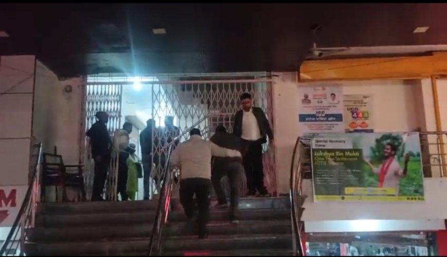 Jabalpur Breaking News: सेंट्रल GST के ऑफिस में सीबीआई ने दी दबिश, इंस्पेक्टर को रिश्वत लेते दबोचा