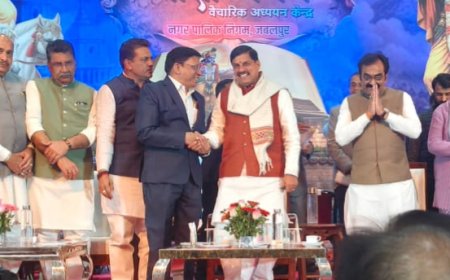 Jabalpur News: RDVV को मुख्यमंत्री ने दी दो भवनों की सौगात, फार्मेसी, मल्टी डिसिप्लिनरी भवन का किया भूमि पूजन