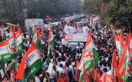 Jabalpur News: शहर की बिगड़ती कानून व्यवस्था के खिलाफ एसपी आफिस रैली लेकर जा रहे कांग्रेसियों को दिखाई गई बंदूक..!