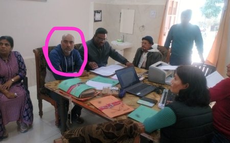 Jabalpur Lokayukta News: रोजगार सहायक को 5 हजार रुपए रिश्वत लेकर लोकायुक्त ने दबोचा