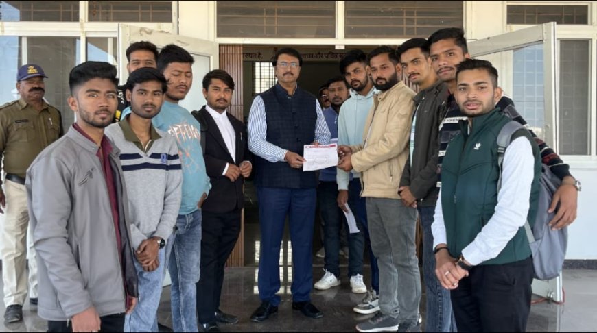 Katni News: ‘बॉर्डर 2’ टैक्स-फ्री करने की उठी मांग, विद्यालोक वेलफेयर फाउंडेशन ने मुख्यमंत्री के नाम सौंपा ज्ञापन