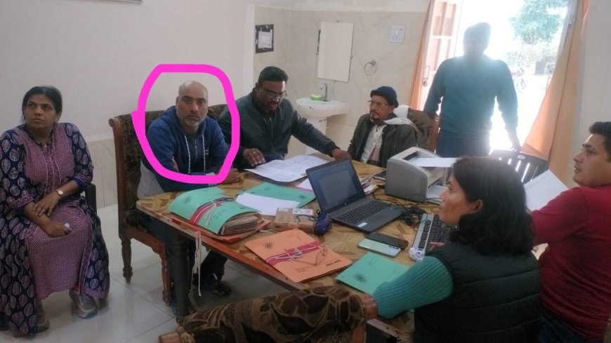 Jabalpur Lokayukta News: रोजगार सहायक को 5 हजार रुपए रिश्वत लेकर लोकायुक्त ने दबोचा