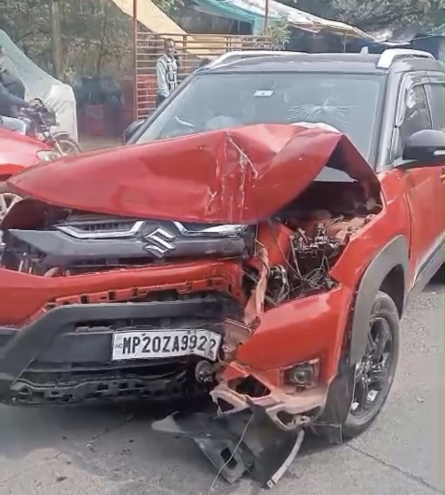 Jabalpur News: बिलहरी में तेज रफ्तार कार खंबे से टकराईं, सीसीटीवी फुटेज आए सामने