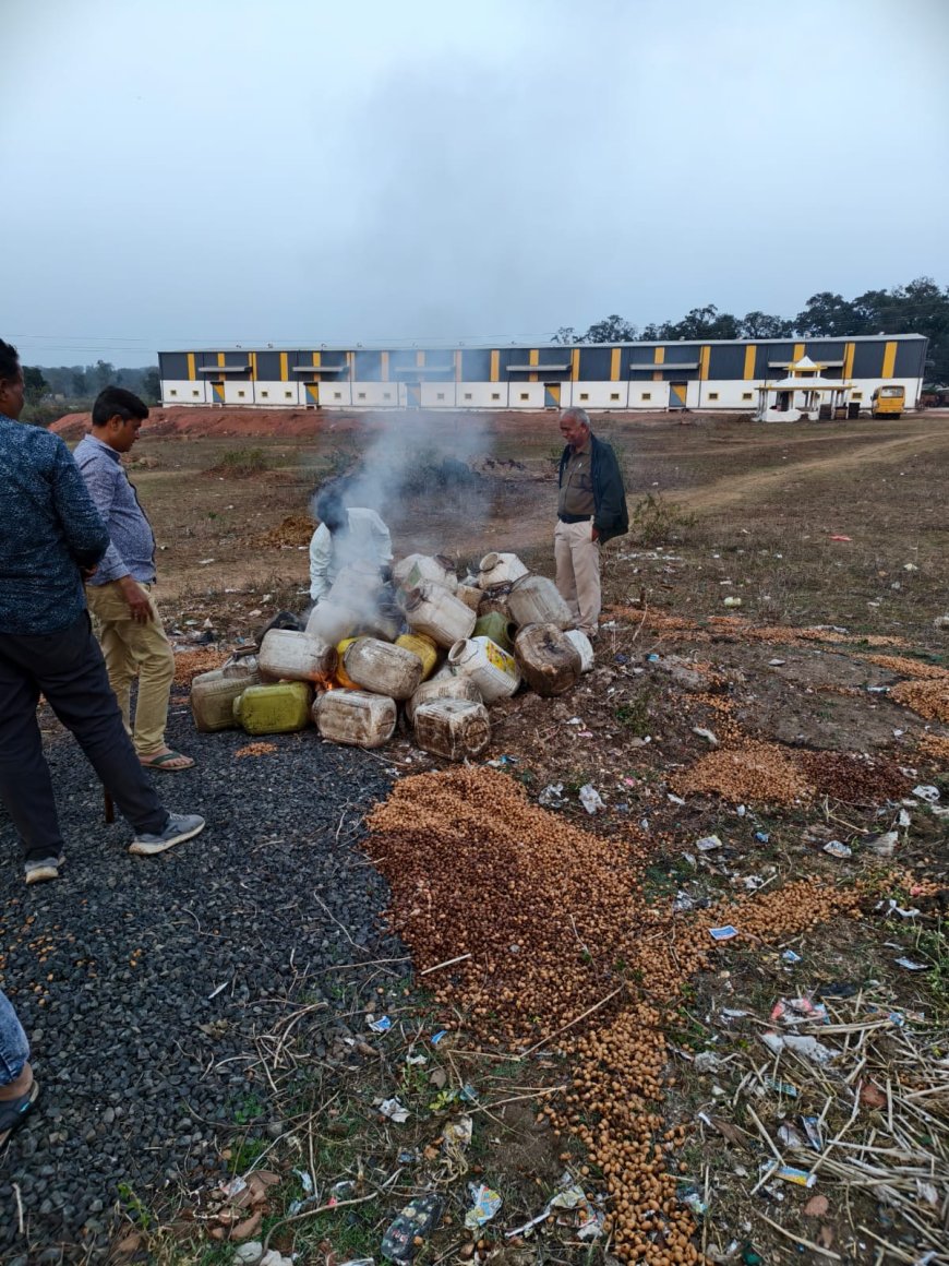 Jabalpur News: पशु चिकित्सालय में आबकारी की रेड, अवैध दारू जब्त