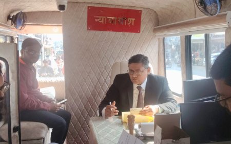 Jabalpur News: न्यायाधीश के साथ रांझी पहुंचा चलित न्यायालय वाहन, ट्रेफिक नियमों का उल्लंघन पर कटे चालान