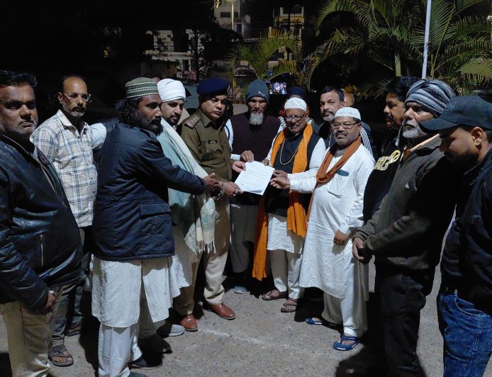 Jabalpur News: गढ़ा में शिवलिंग को अपवित्र करने का मामला, मुस्लिम समाज ने दर्ज कराया कड़ा विरोध