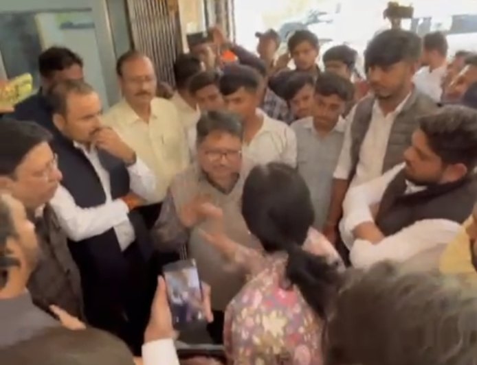 Jabalpur News: RDVV की कार्यपरिषद बैठक में हंगामा, ABVP ने प्रशासनिक अव्यवस्थाओं पर उठाए गंभीर सवाल