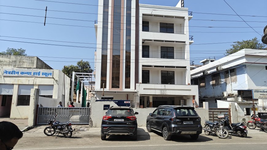 Jabalpur Breaking News:जॉय एजूकेशन सोसायटी के चेयरमेन अखिलेश मेबन और तहसीलदार पर EOW ने कसा शिकंजा, FIR दर्ज