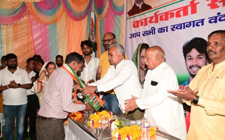 Jabalpur News: कार्यकर्ता सम्मेलन में बीजेपी कार्यकर्ताओं ने थामा कांग्रेस का दामन, रानी लक्ष्मी बाई वार्ड कांग्रेस को मजबूत करने पर जोर