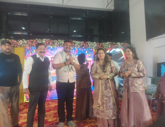 Jabalpur News: जबलपुर में धूमधाम से मनाया गया सिन्धियत आनंद मेला