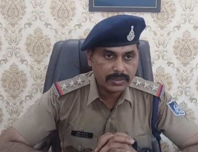 Jabalpur News:OFK में नौकरी दिलवाने के नाम पर 10 लोगों को लगाया 30 लाख का चूना