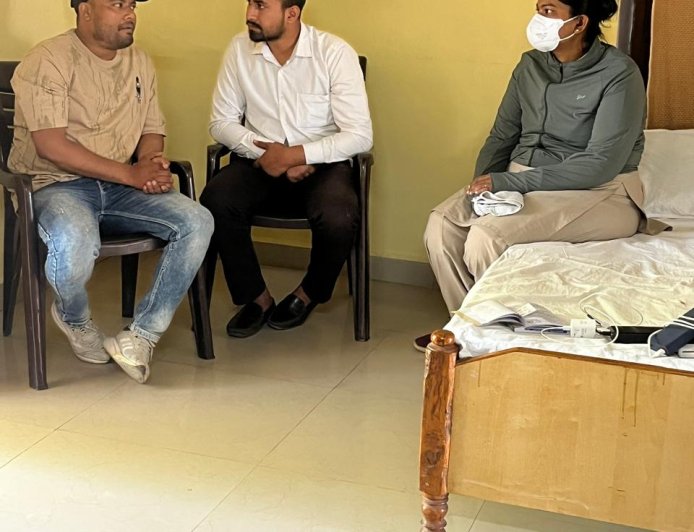 Jabalpur News: वाहन निकालाने का आरटीओ महिला आरक्षक मांग रही थी रिश्वत, लोकायुक्त पुलिस ने दबोचा, प्राइवेट कर्मचारी भी शिकंजे में