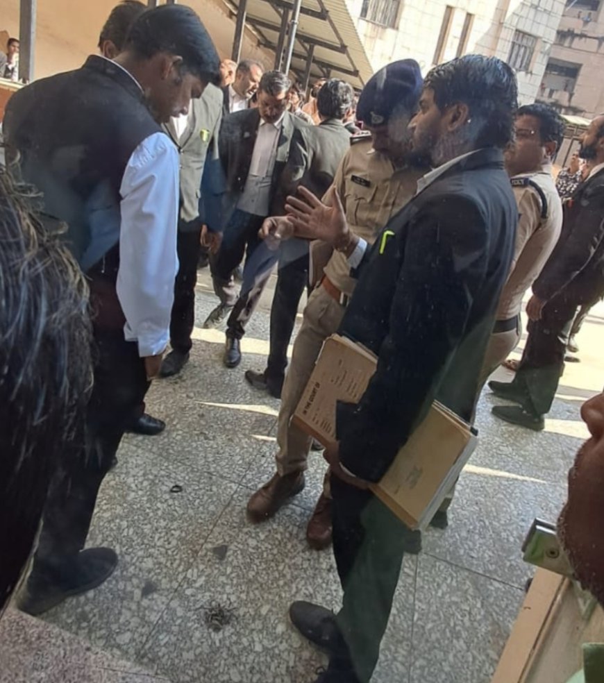 Jabalpur News: जिला सत्र न्यायालय में धमाके से मचा हड़कंप, जांच में जुटा सुरक्षा अमला
